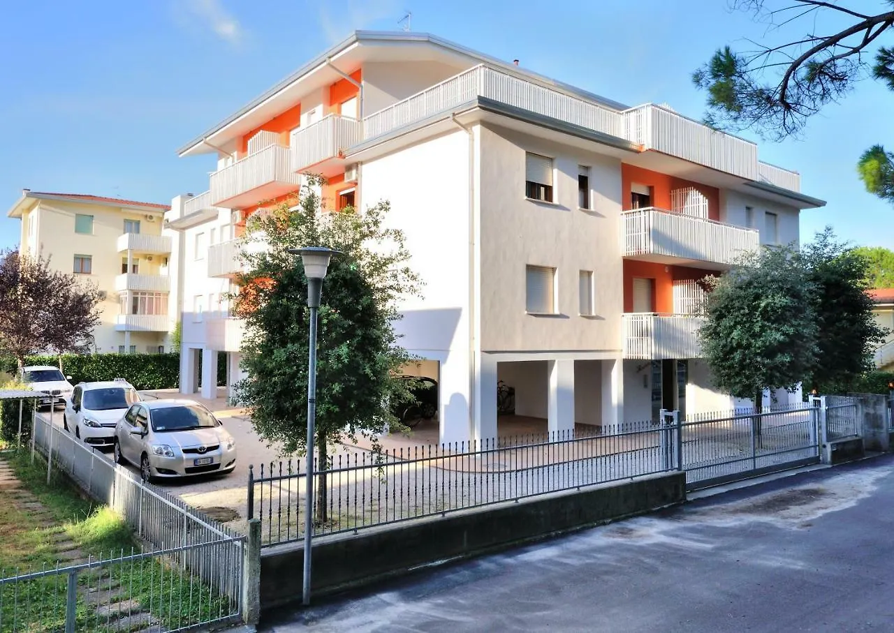 بيبيوني Condominio Florimar إيطاليا